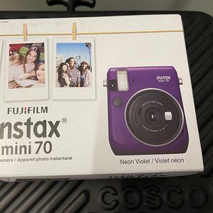 Fujifilm Instax Mini 70 Instant Film Camera - Neon Violet New In Box